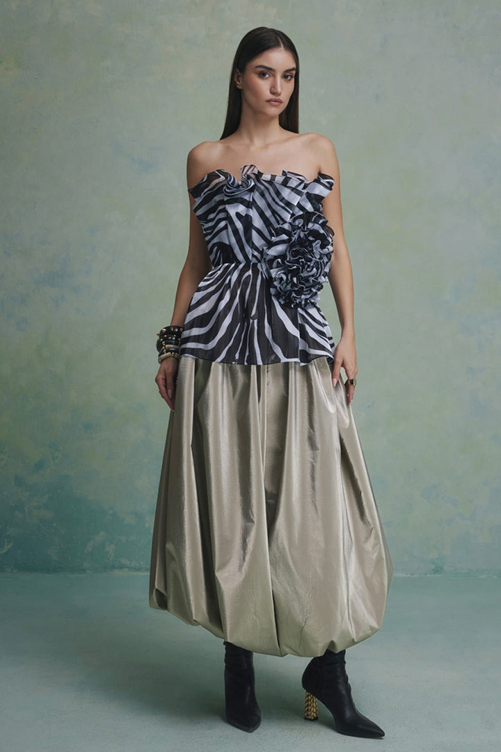 Rouge Ornament Skirt - Zabella