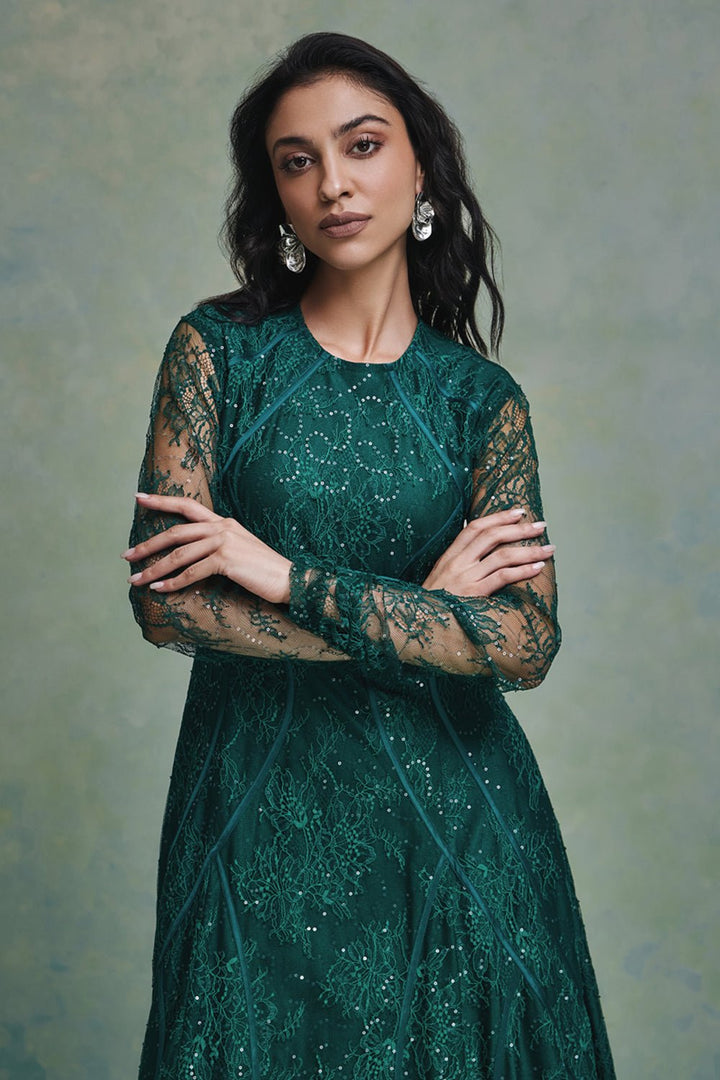 Taria Lace Maxi Dress - Zabella