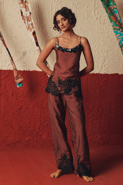 Tierra Handcrafted Top and Pants Set - Zabella