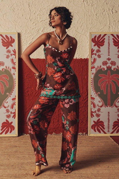 Wanderfolk Top and Pants Set - Zabella