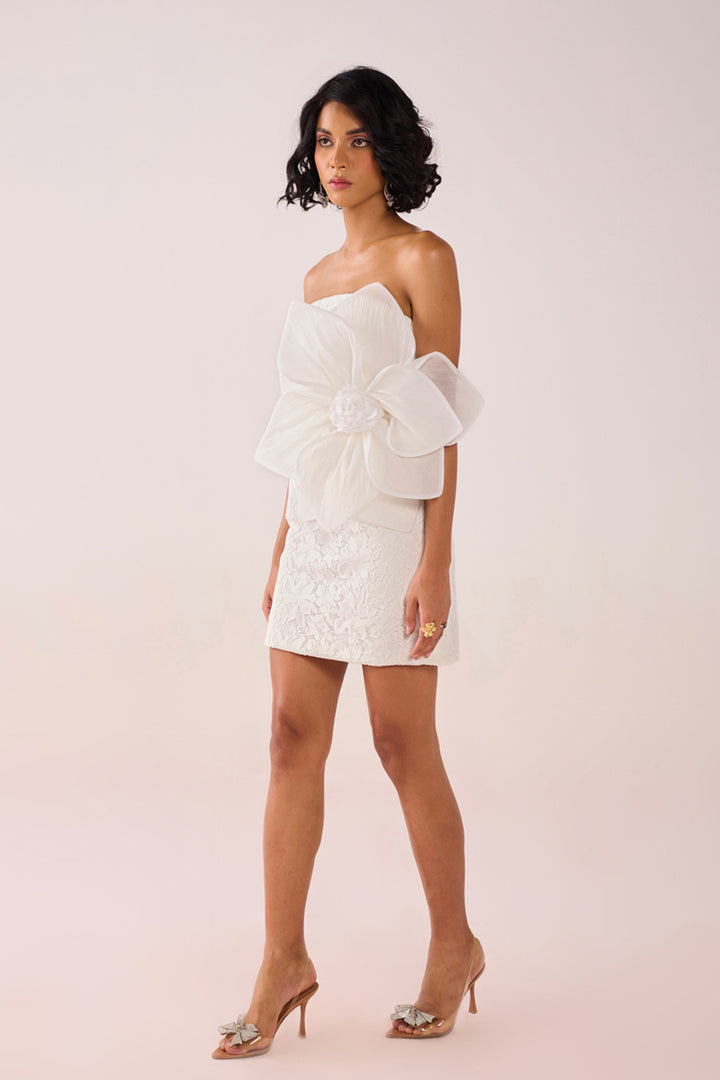 Sandra 3D Floral Mini