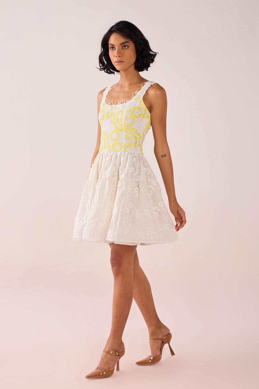 Amara Lace Mini