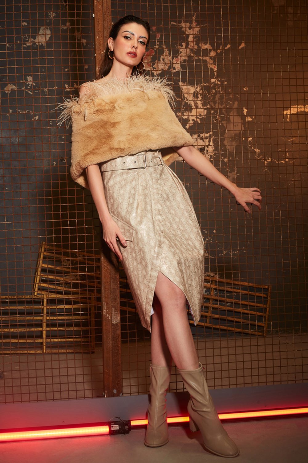 Beige Embossed Metallic Skirt - Zabella