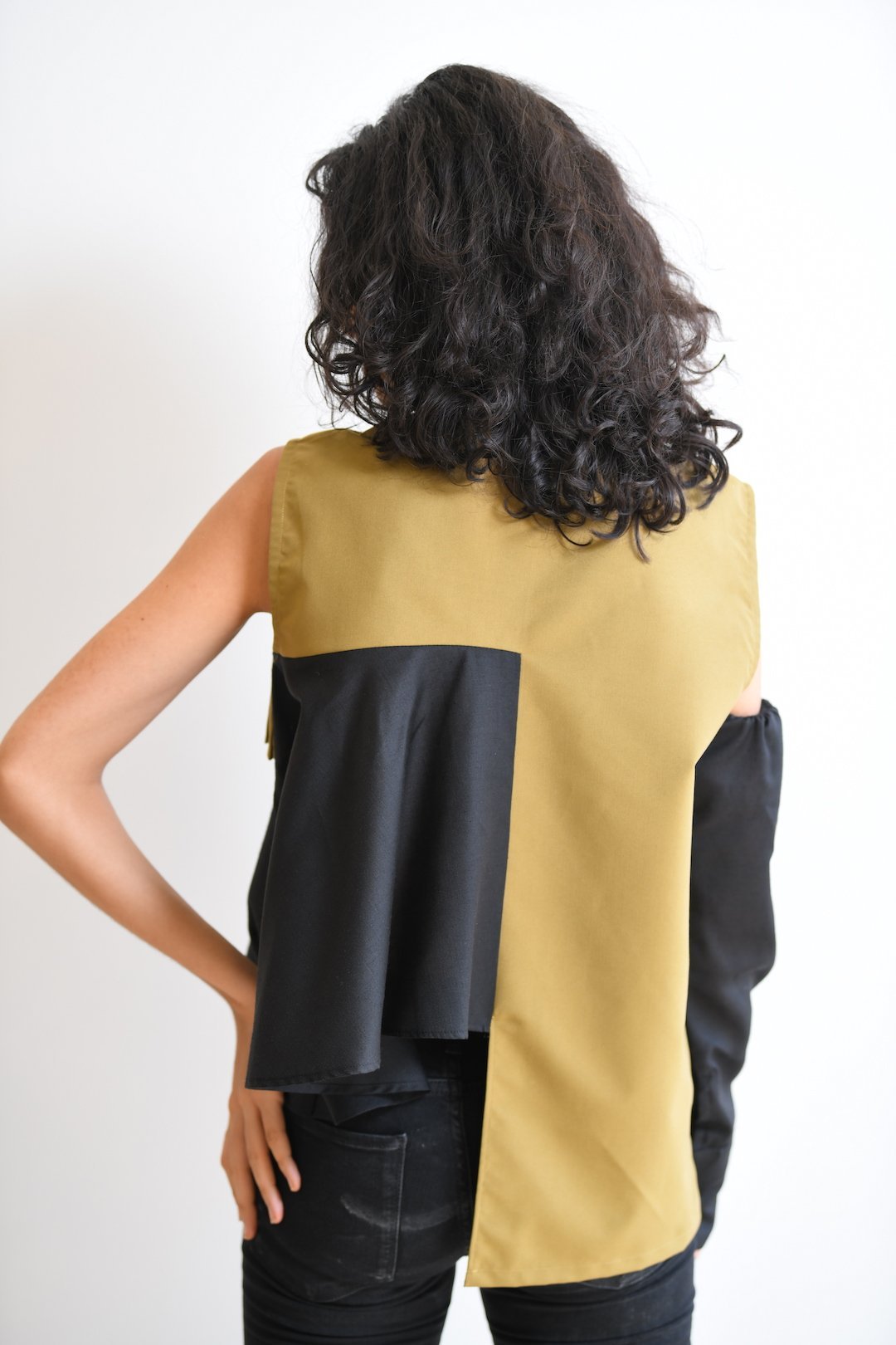 Black & Beige One Sleeve Shirt - Shopzabella