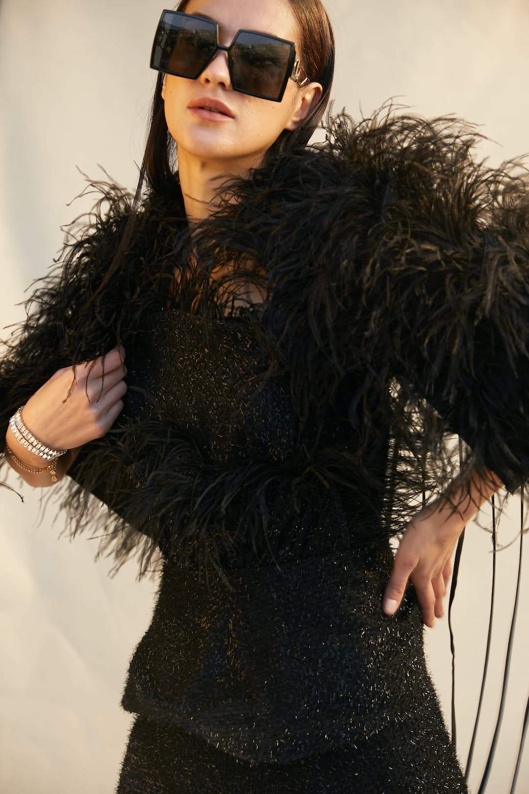 Black Feather Cape - Shopzabella