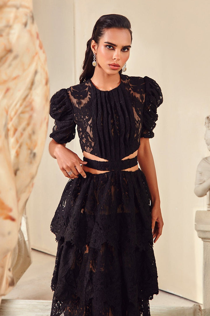 Esha Gupta In Our Black Textured Cut Out Midi Dress - Zabella
