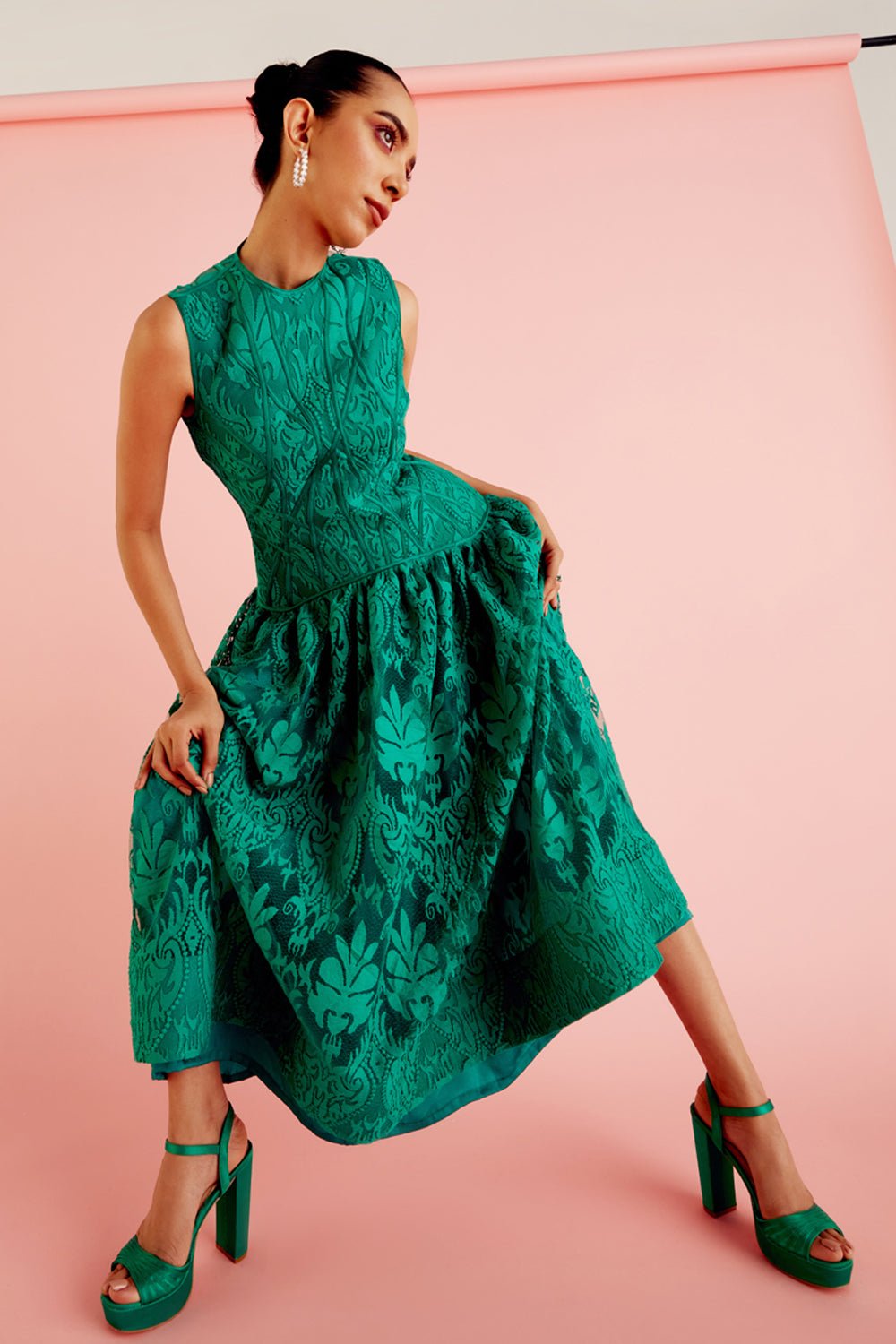 Forest Green Textured Midi Dress - Zabella