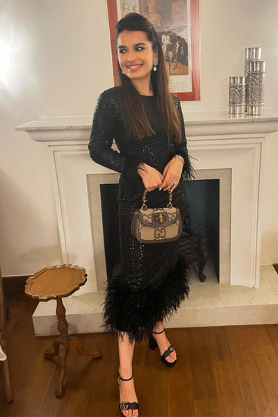 Saachi Bhasin In Our Black Sequin Dress With Feathers - Zabella