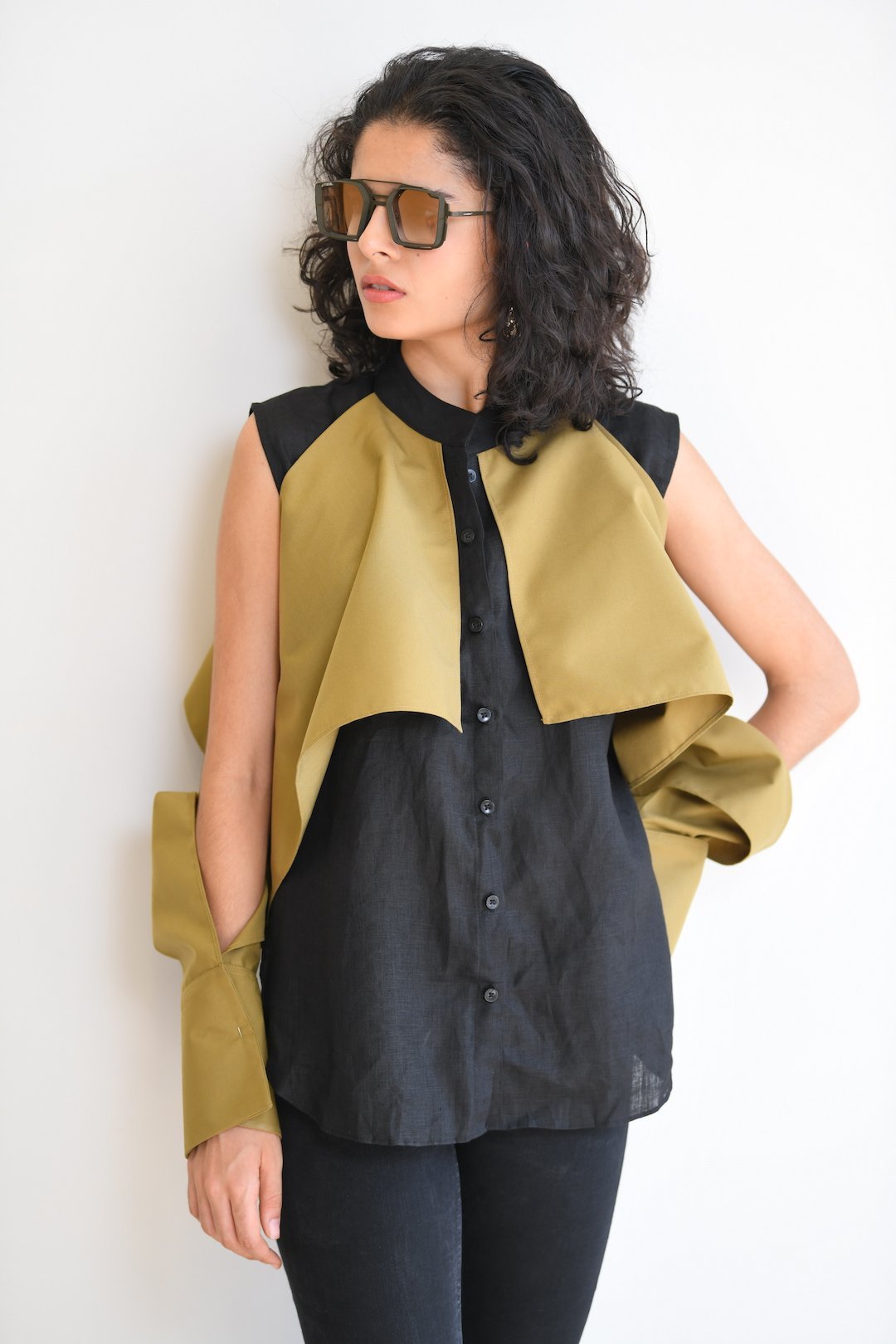 Shirt With Exaggerated Sleeve - Shopzabella